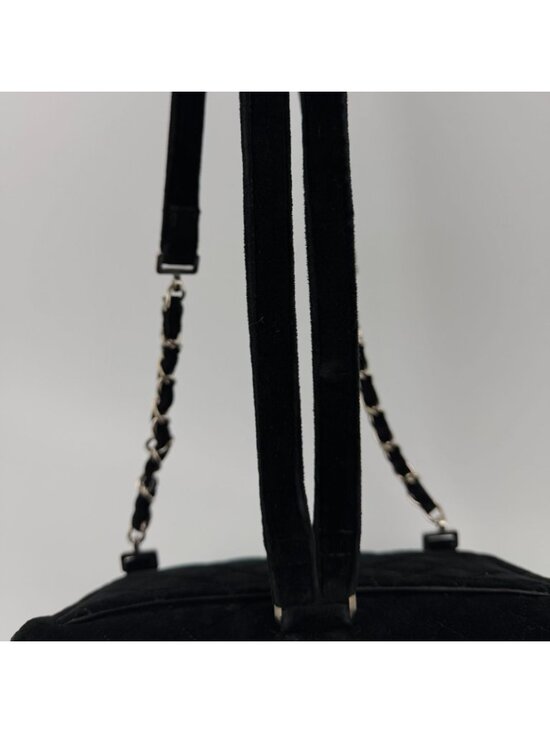Chanel CC Logo Quilted Sac Black 4 Vintage Backpack main image 9